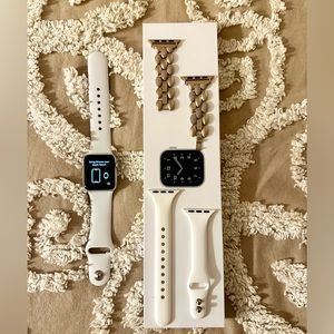 Apple Watch Series 3 38mm with 2 Free Bands & USB Charging Cord